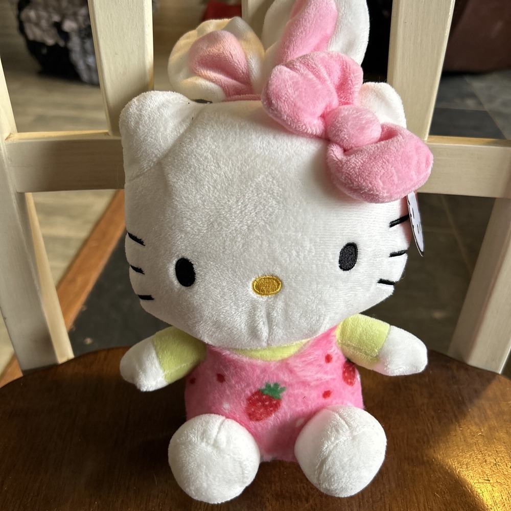 Sanrio Hello Kitty Easter Bunny Strawberry Plush.‎ 2023 11" P2